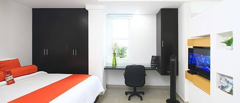 2 dormitorios, escritorio, tabla de planchar con plancha y wifi gratis