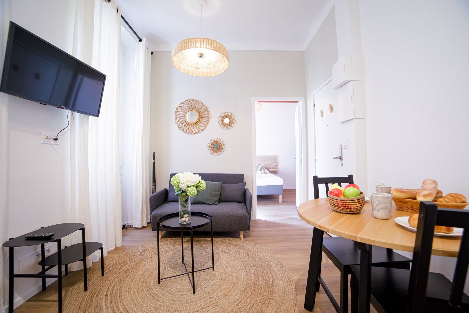 GuestReady - Bright Apartment in Central Cannes