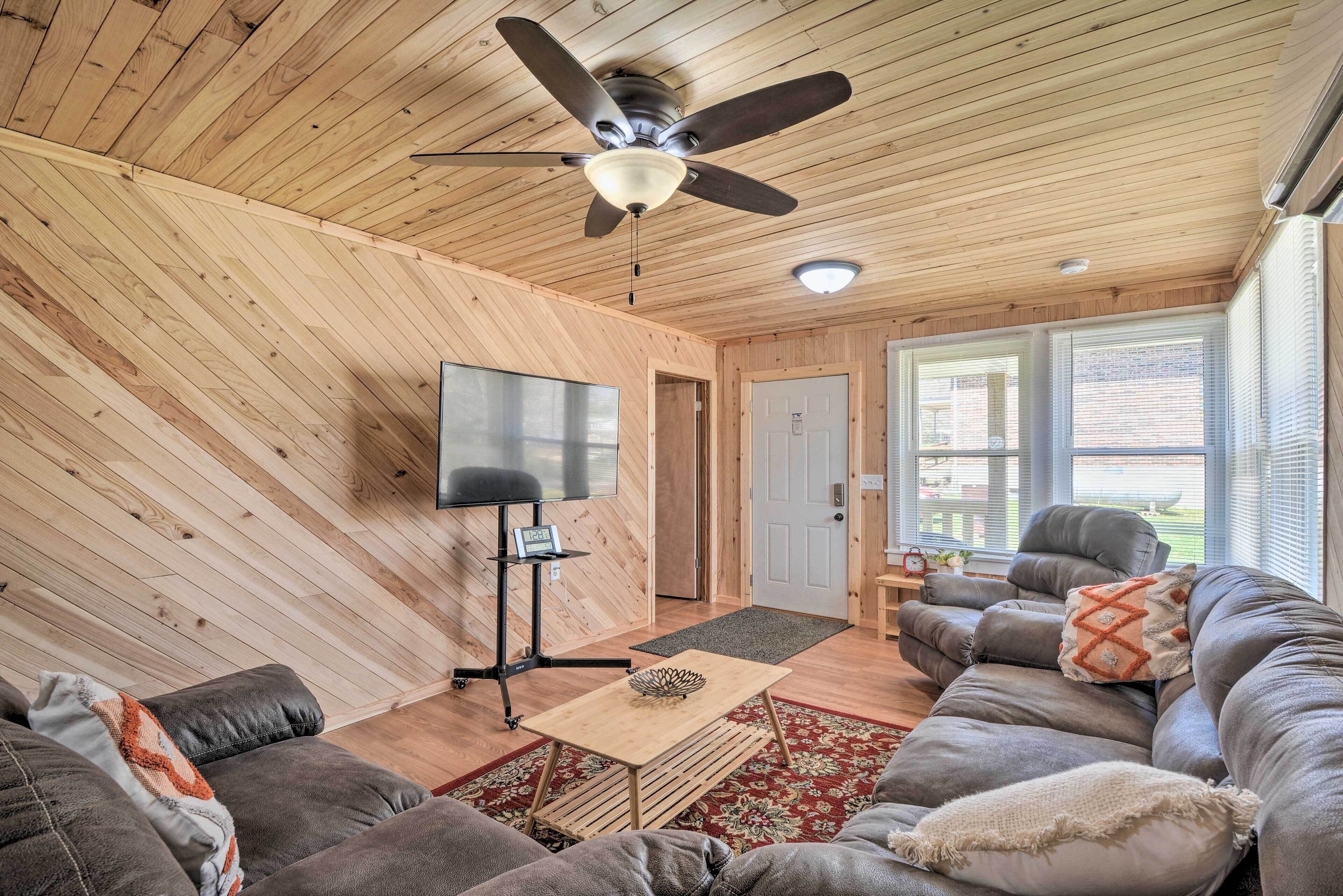 Cozy Lesterville Home Near Parks & Forests!