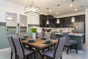 Dining - Charming Villa | Themed Rooms | Prime Location (Four Corners)