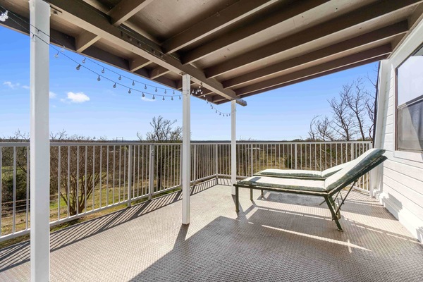 Enjoy sunsets or sunrise on the balcony.