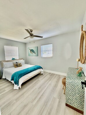 3 chambres, fer et planche à repasser, Wi-Fi gratuit, draps fournis