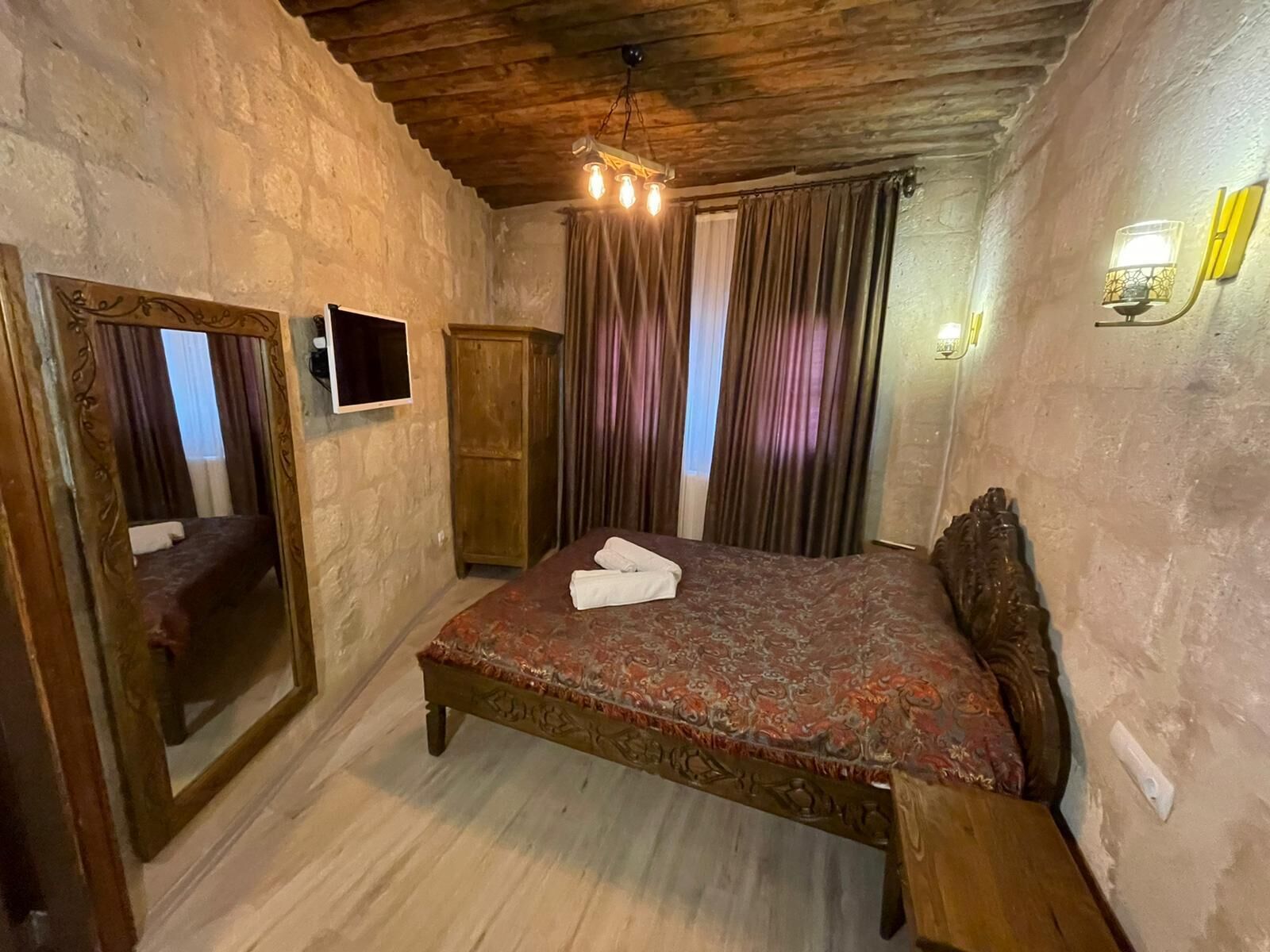 Deluxe Double Room | Egyptian cotton sheets, premium bedding, down comforters