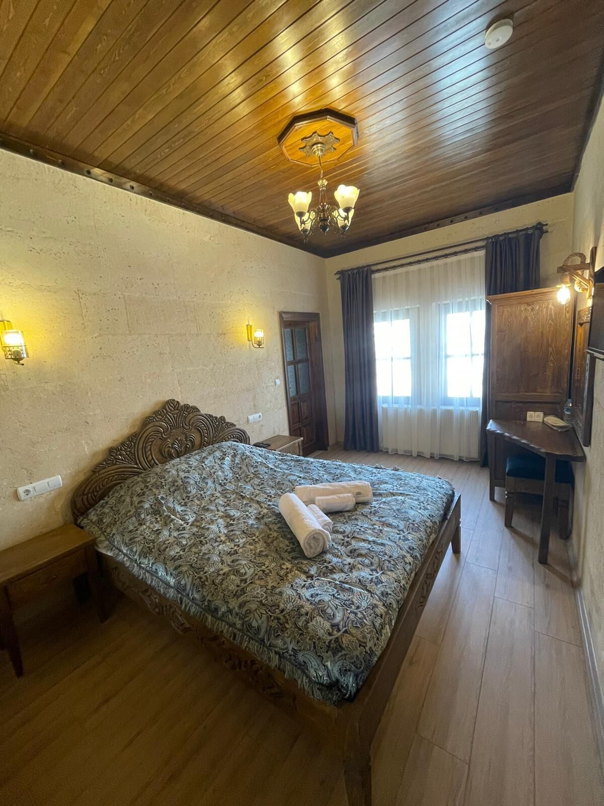 Deluxe Double Room | Egyptian cotton sheets, premium bedding, down comforters