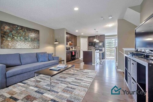 Perfect Townhome with Large Bedrooms and Parking for 2 Vehicles