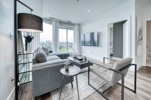 Smart TV, offices