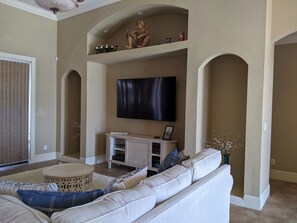 スマートテレビ、書斎 / ワークスペース