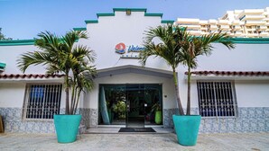 Front of property - Los Veleros STHotels (Santa Marta)