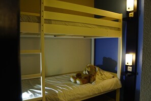 2 chambres, Wi-Fi gratuit, draps fournis