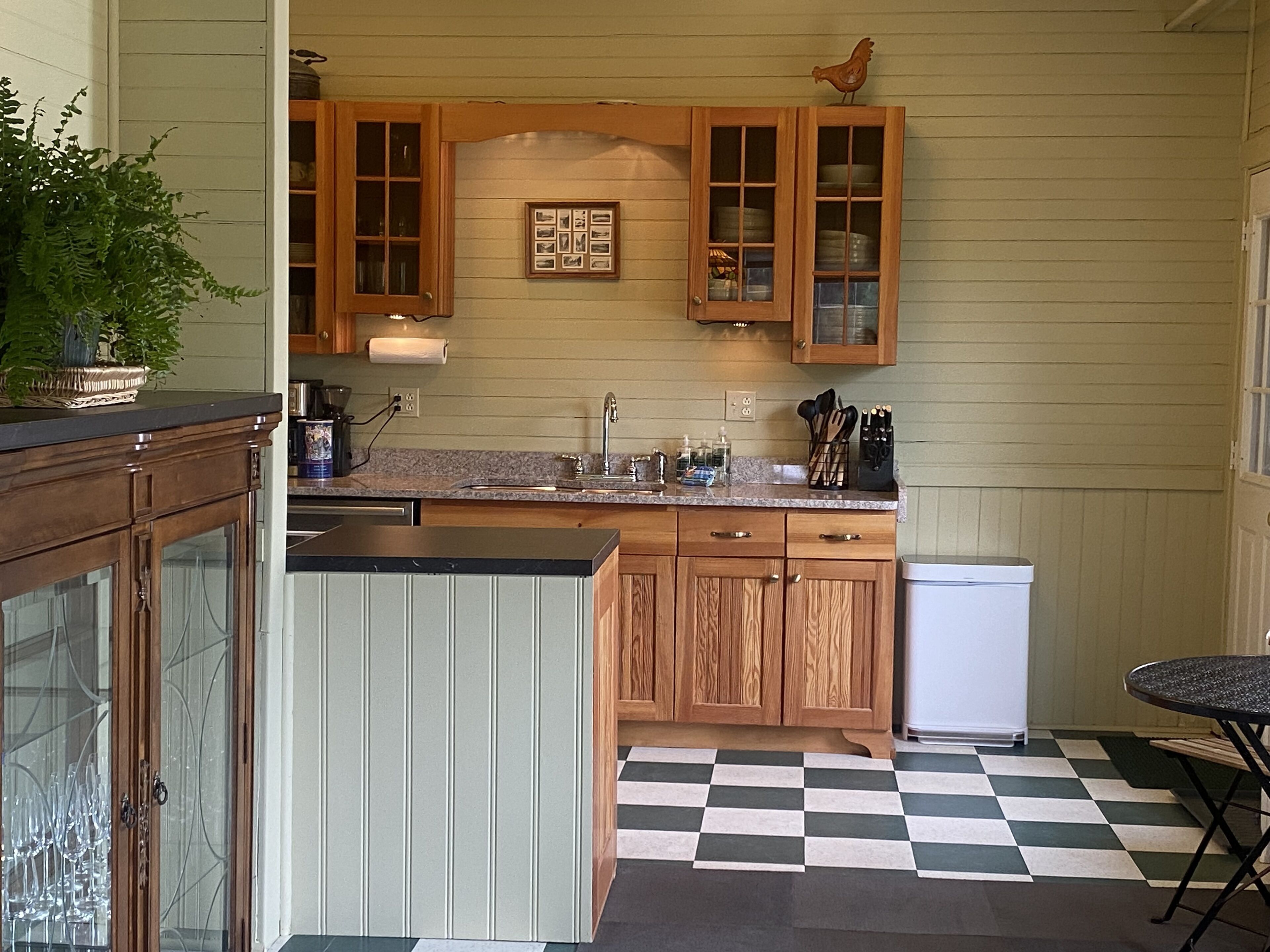 Fern Cottage: A Charming Cozy Saranac Inn Camp