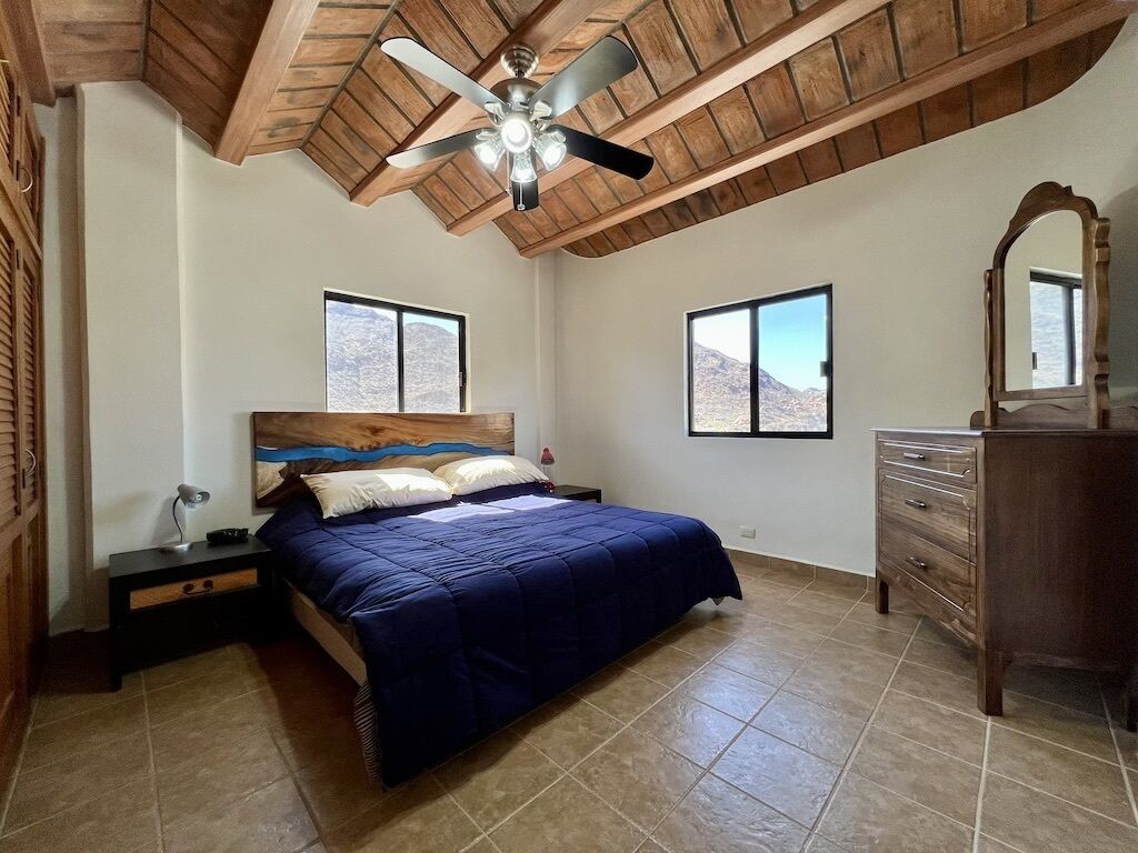 Condo with views of the Bahia