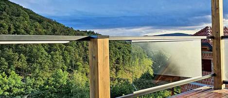 تناول الطعام بالخارج