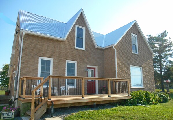 Royal Road Retreat (PEC)