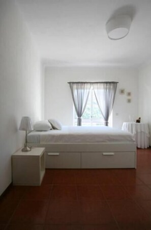 4 chambres, draps fournis