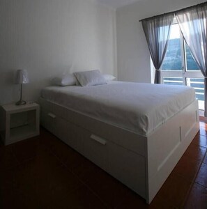 4 bedrooms, bed sheets - Douro Valley | Resende Country House (Matosinhos)