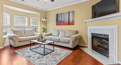 Franklin condo fully furnished 30 nights minimum