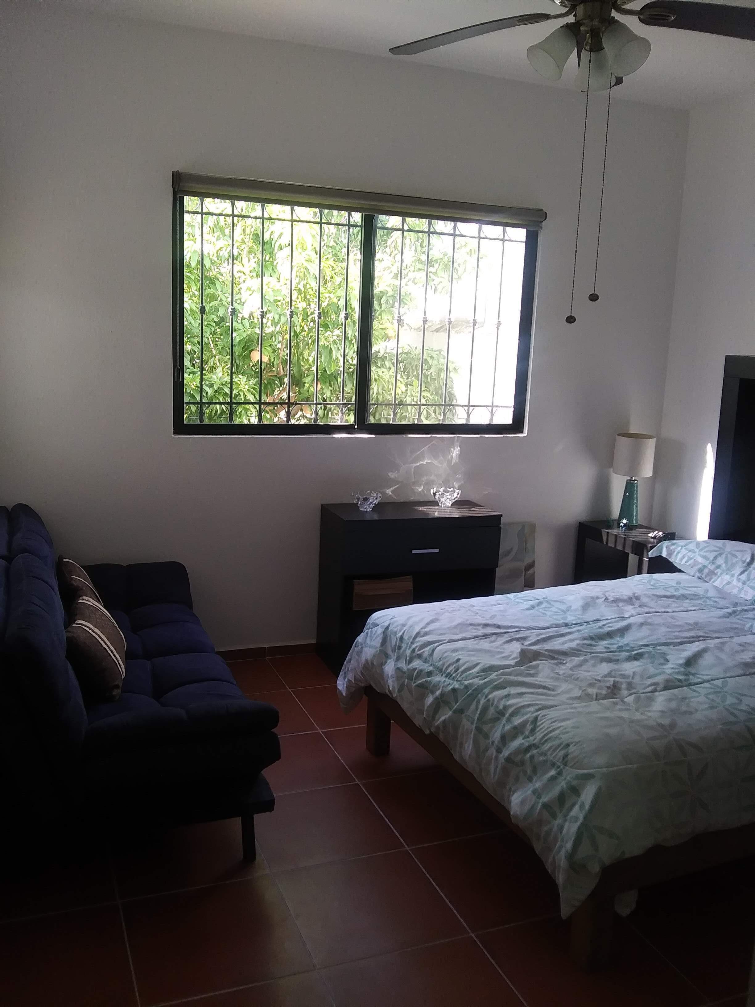 Romantic Spanish style home  — 15 min from the beach!