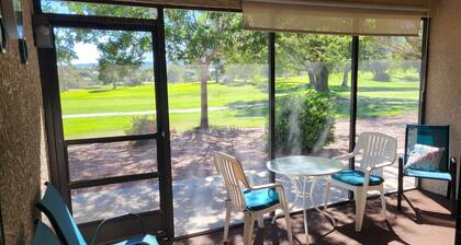 Quiet Retreat on Prescott Country Club Golf Course! 