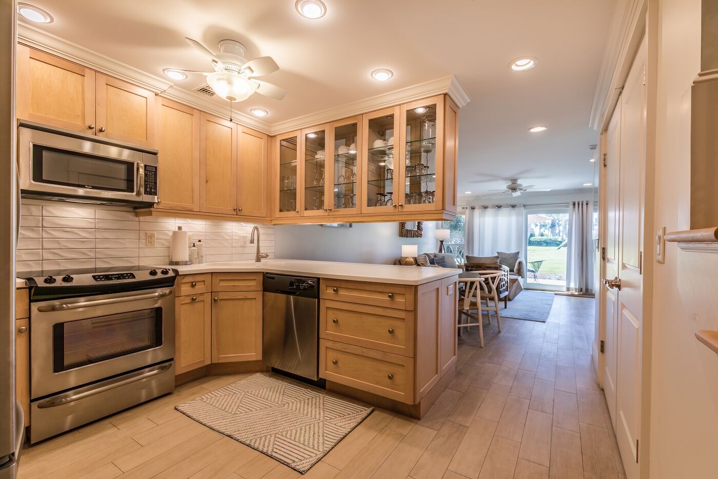 Newly Renovated John Fripp Villa- Pool Views, Beach Access