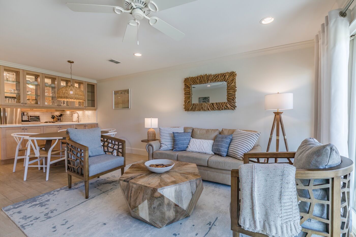 Newly Renovated John Fripp Villa- Pool Views, Beach Access