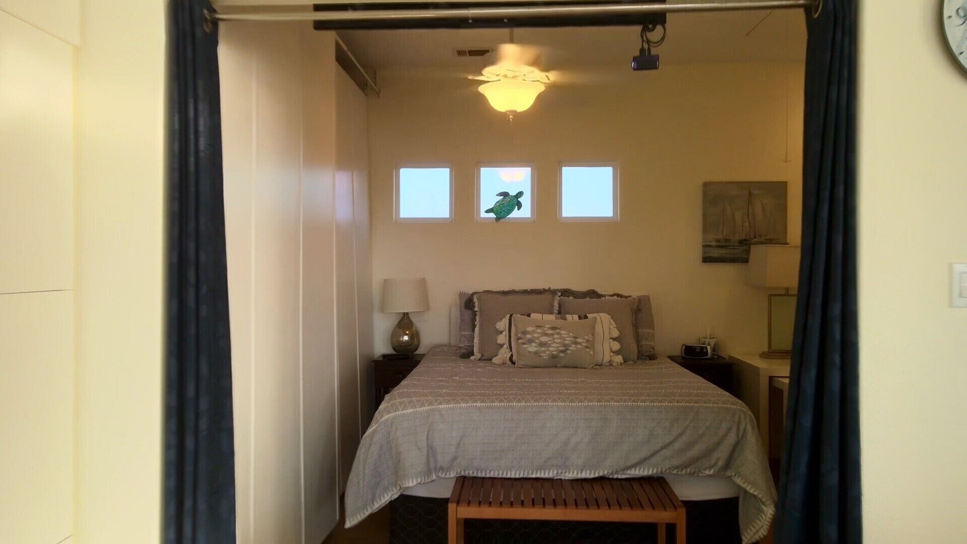 Stylish Studio on ICW w Sargent Beach Views