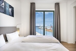 2 bedrooms, in-room safe, WiFi, bed sheets