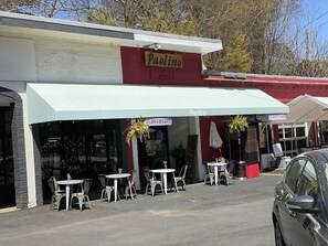 Restaurante al aire libre