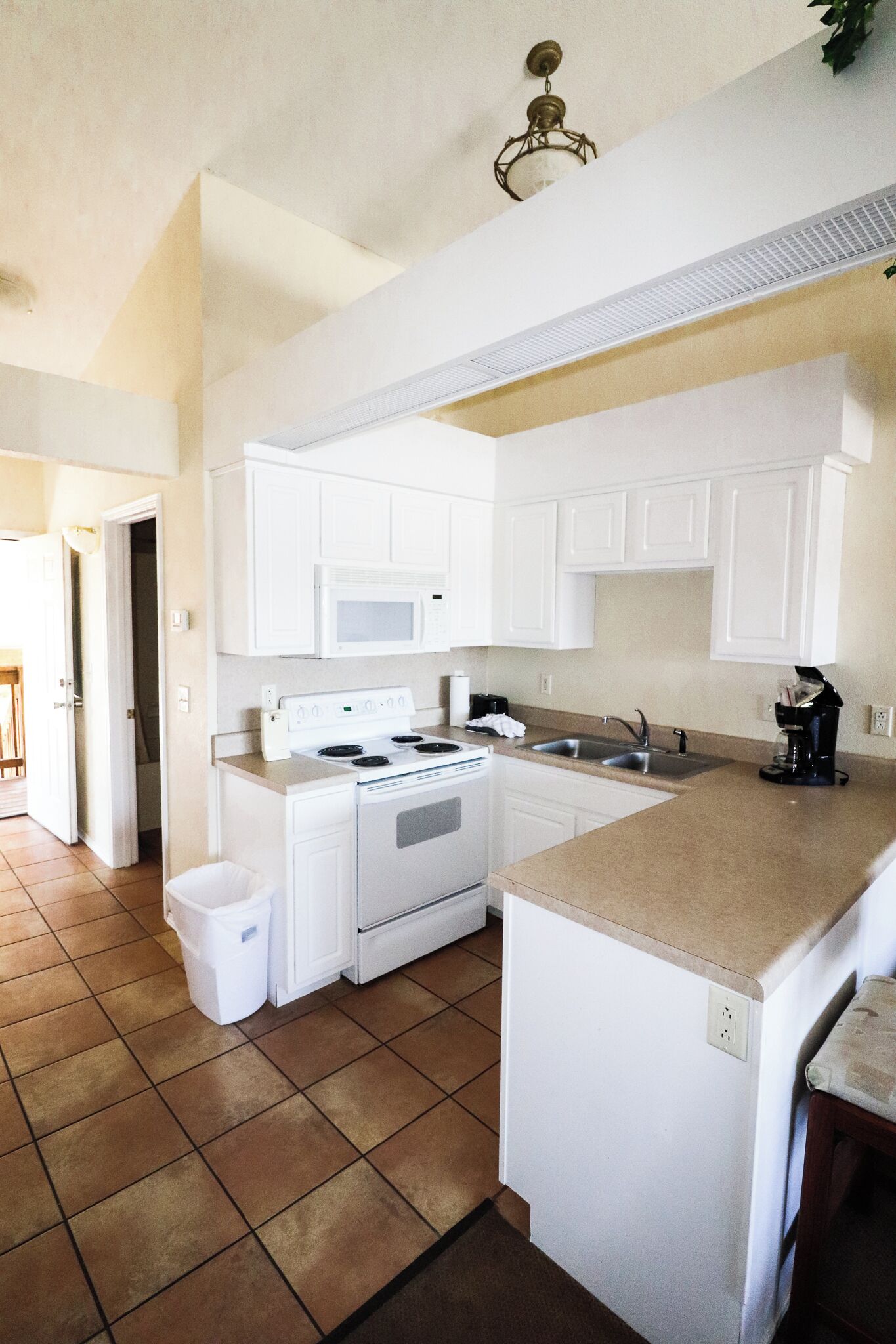 1 - BD Lakeview Studio - SLO - 03