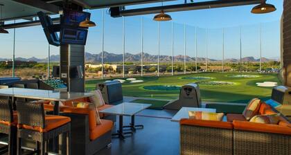 EUPHORIA IN PEORIA! Heated Pool, Prime Location & Good Vibes! 5 Mins to Westgate