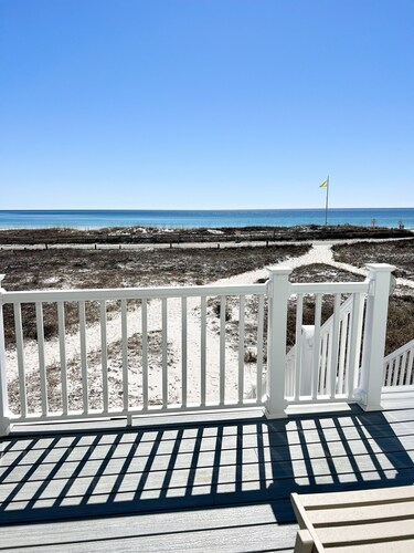 Peace of Paradise - Magnificent Gulf View!