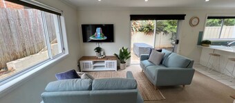 Azul Blue at Shellys