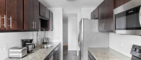Fridge, microwave, oven, stovetop
