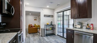 OLD TOWN- QUIET NEIGHBORHOOD- PERFECT LOCATION