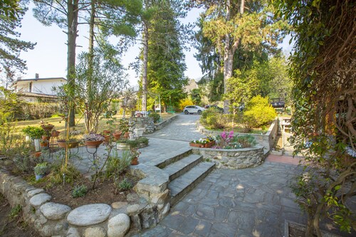 Charming Villa I Tre Archi, Pisano, Italy