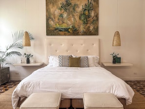 2 bedrooms, WiFi, bed sheets