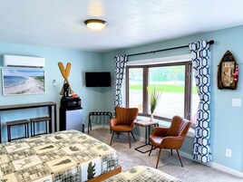 Suite familiar | Ropa de cama de alta calidad, colchones viscoelásticos, wifi gratis