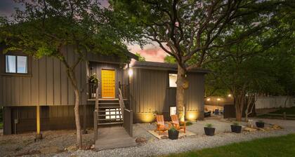 NEW! ♦ Fun & Modern Lake Retreat ♦ Near Marina!