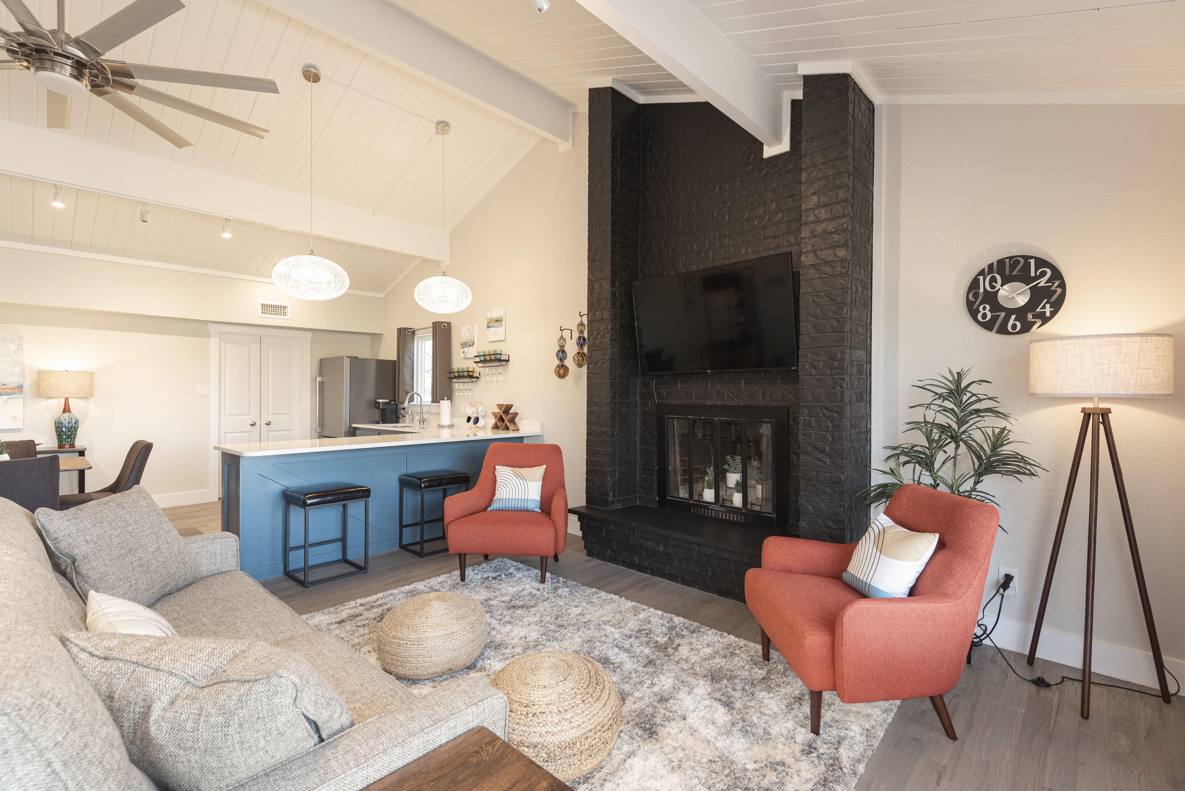 NEW! ♦ Fun & Modern Lake Retreat ♦ Near Marina!