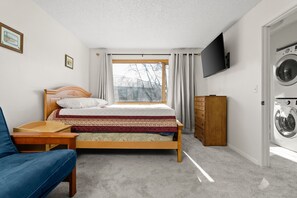 2 Schlafzimmer, Bügeleisen/Bügelbrett, kostenloses WLAN, Bettwäsche