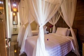 Free WiFi, bed sheets