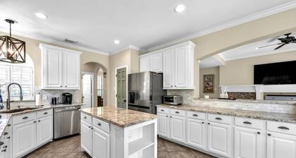 Spacious 5-Bed Home with Private Pool, Hot Tub, Game Room & Outdoor Oasis in a Prime Location!