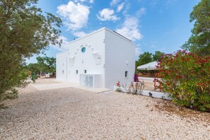 Property grounds - Relax Villa in Apulia with Private Pool (Ostuni)