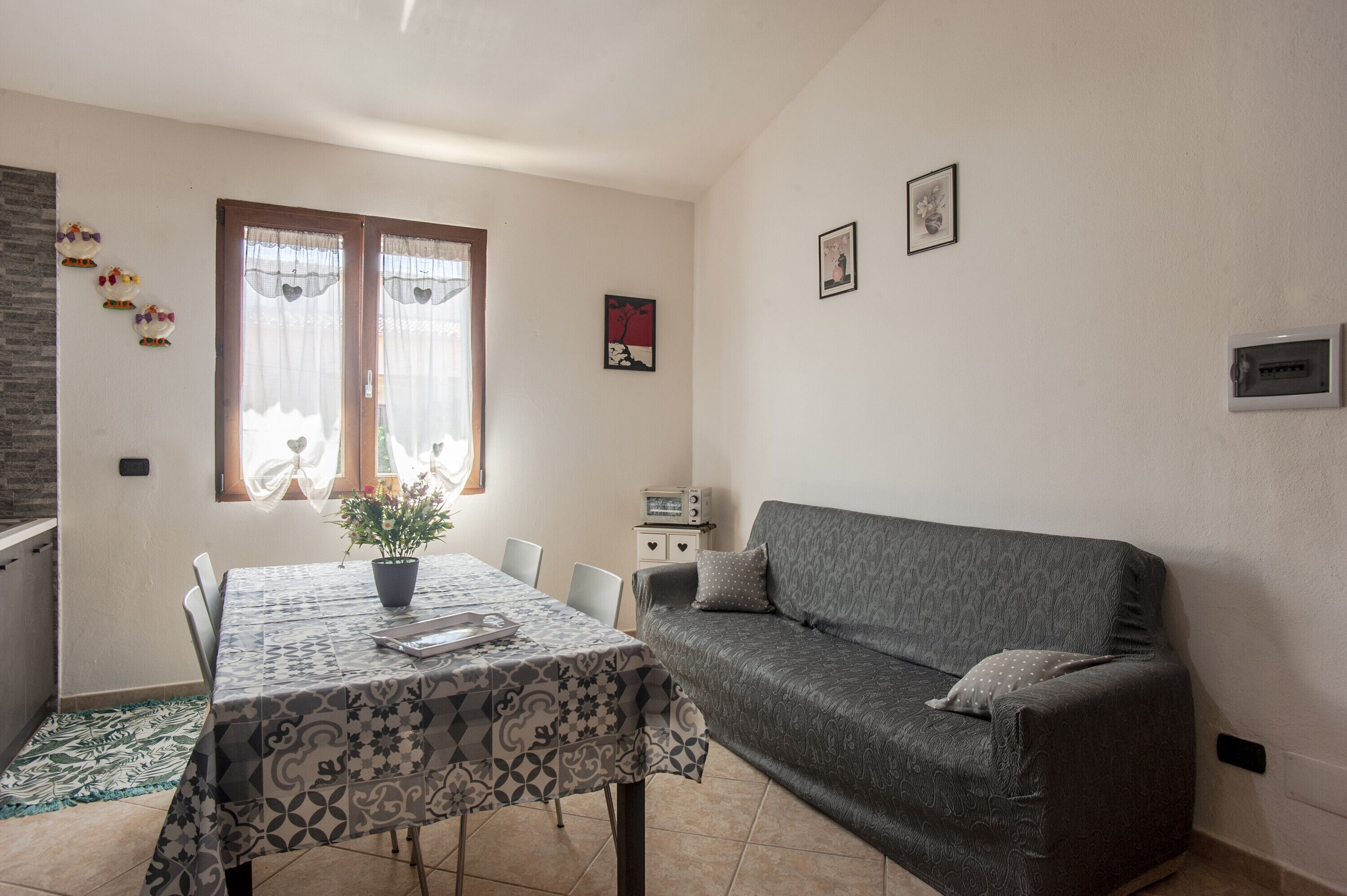 Apartment 'Erika' with Garden & Balcony