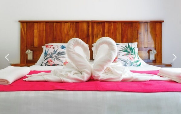 2 habitaciones y ropa de cama