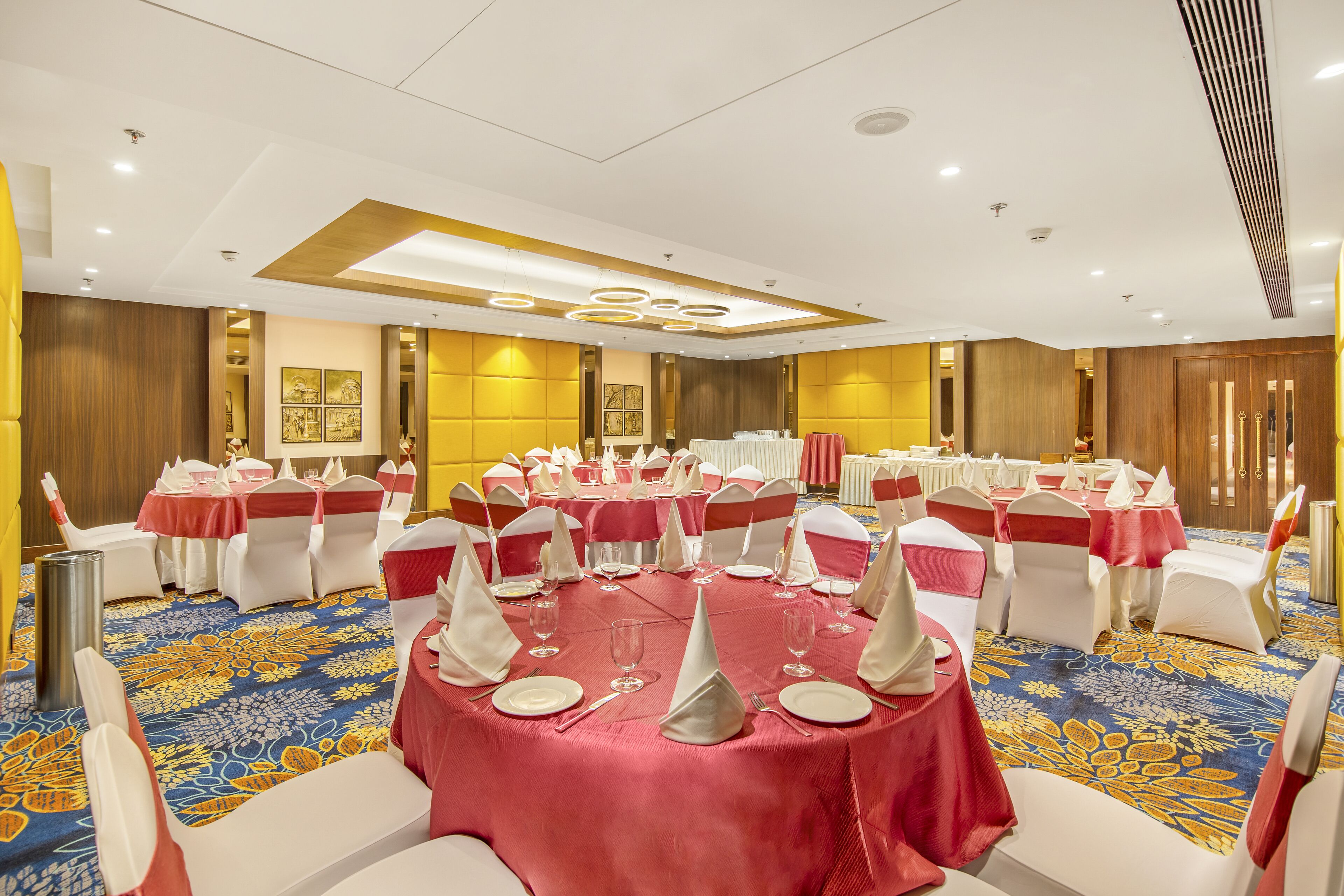 Banquet hall