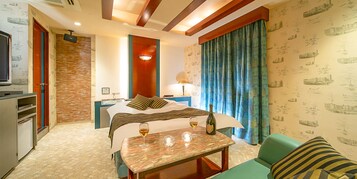 Economy Double Room | Down comforters, free WiFi