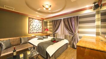 Habitació doble estàndard | Cobrellits i wifi gratuïta