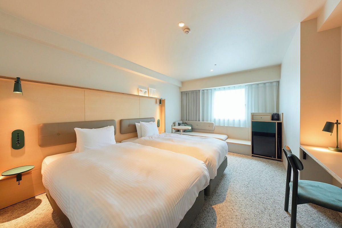 Kamar Twin Superior, Bebas Asap Rokok (Type-B) | 1 kamar tidur, brankas, meja kerja, dan tirai kedap cahaya