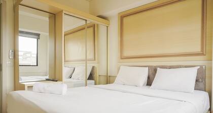 Comfort 1Br With Working Room At Meikarta Apartment