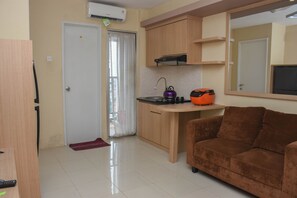 Interior - Strategic And Nice 2Br At Bassura City Apartment (Jakarta)